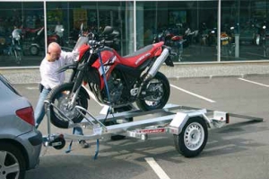 RIMORCHIO PER TRASPORTO MOTO VM